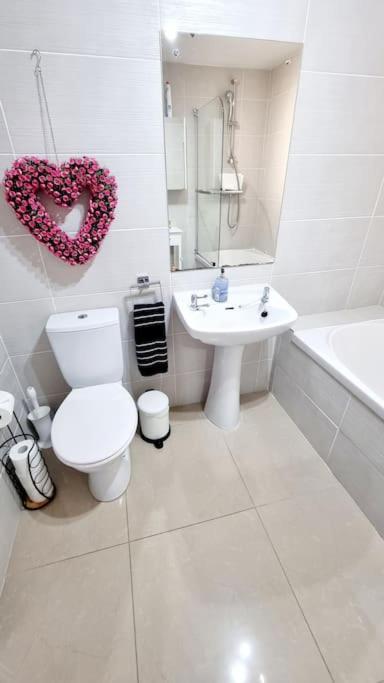 Causeway97 Townhouse Villa Портръш Екстериор снимка